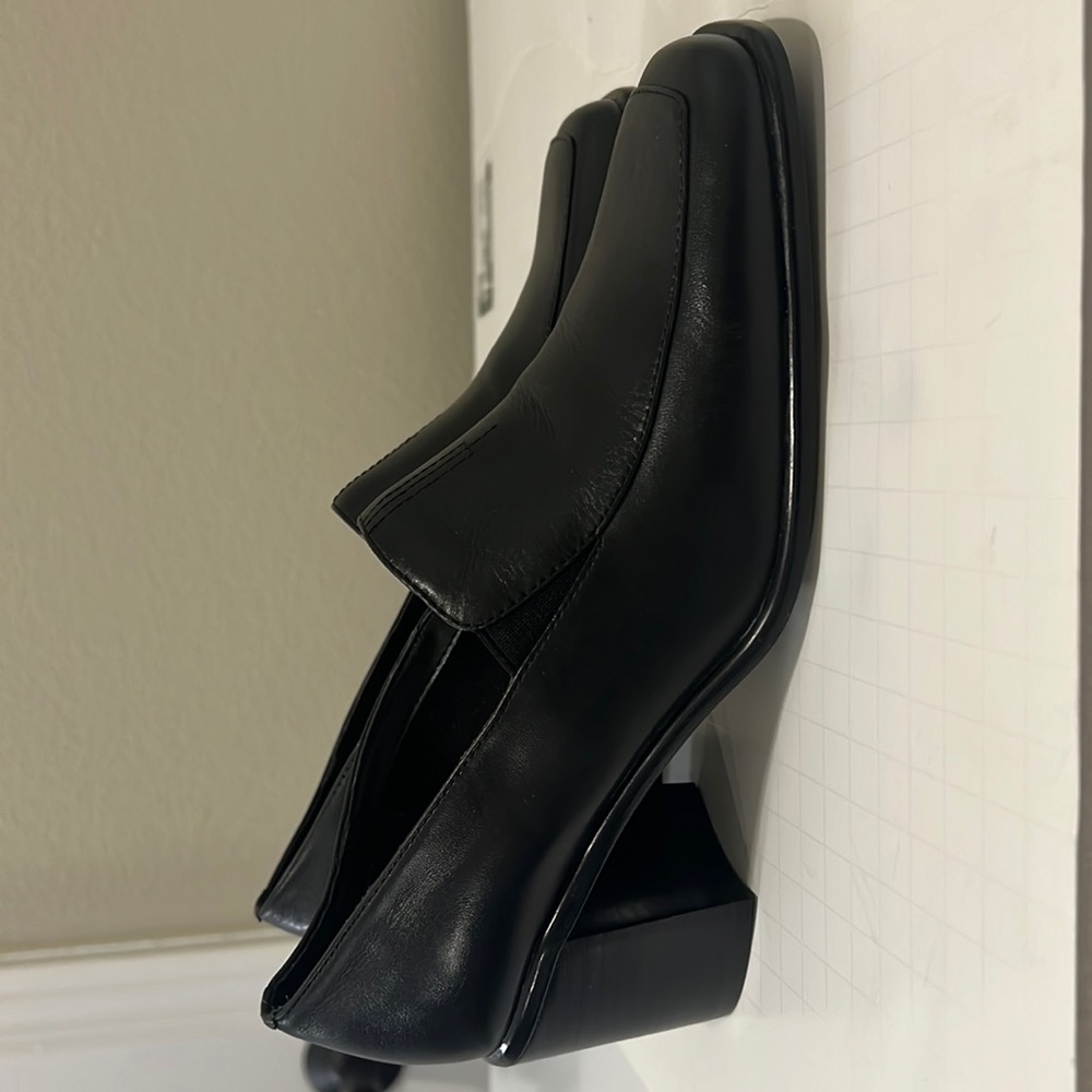 Nicole block heeled Shoe. NWOT. Black size 7